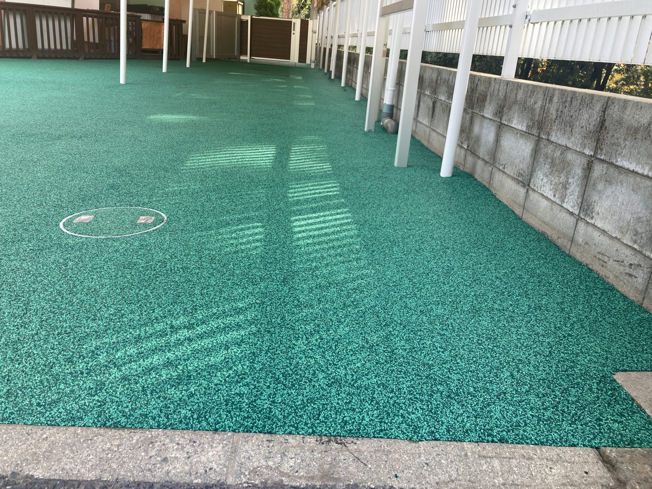 ゴムチップ舗装